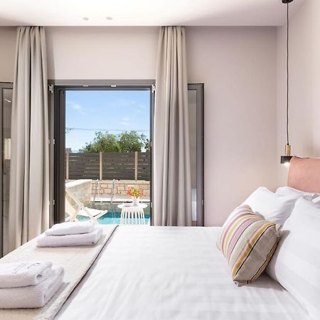 Onore Luxury Suites Kato Korakiana Luaran gambar