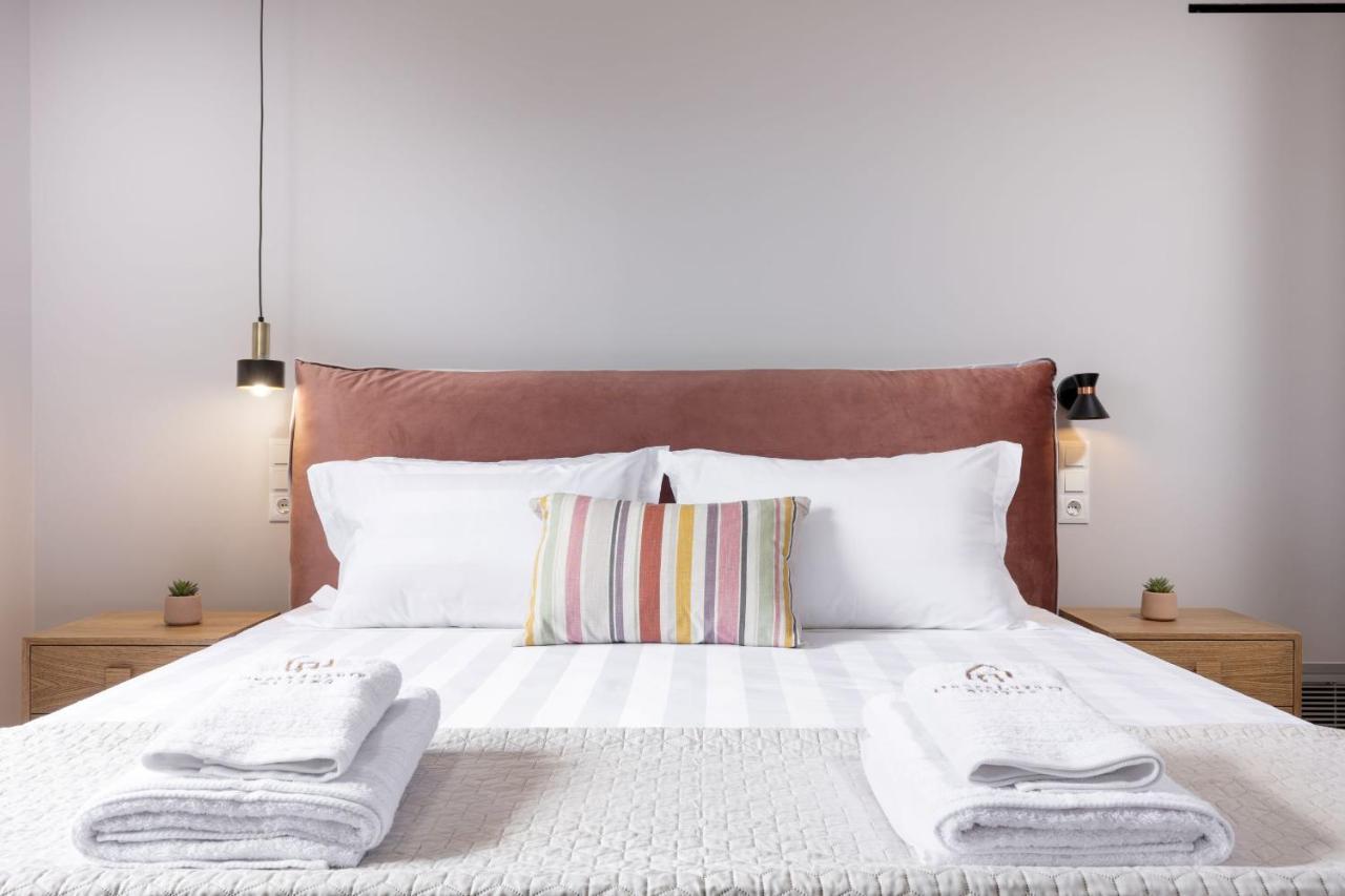 Onore Luxury Suites Kato Korakiana Luaran gambar