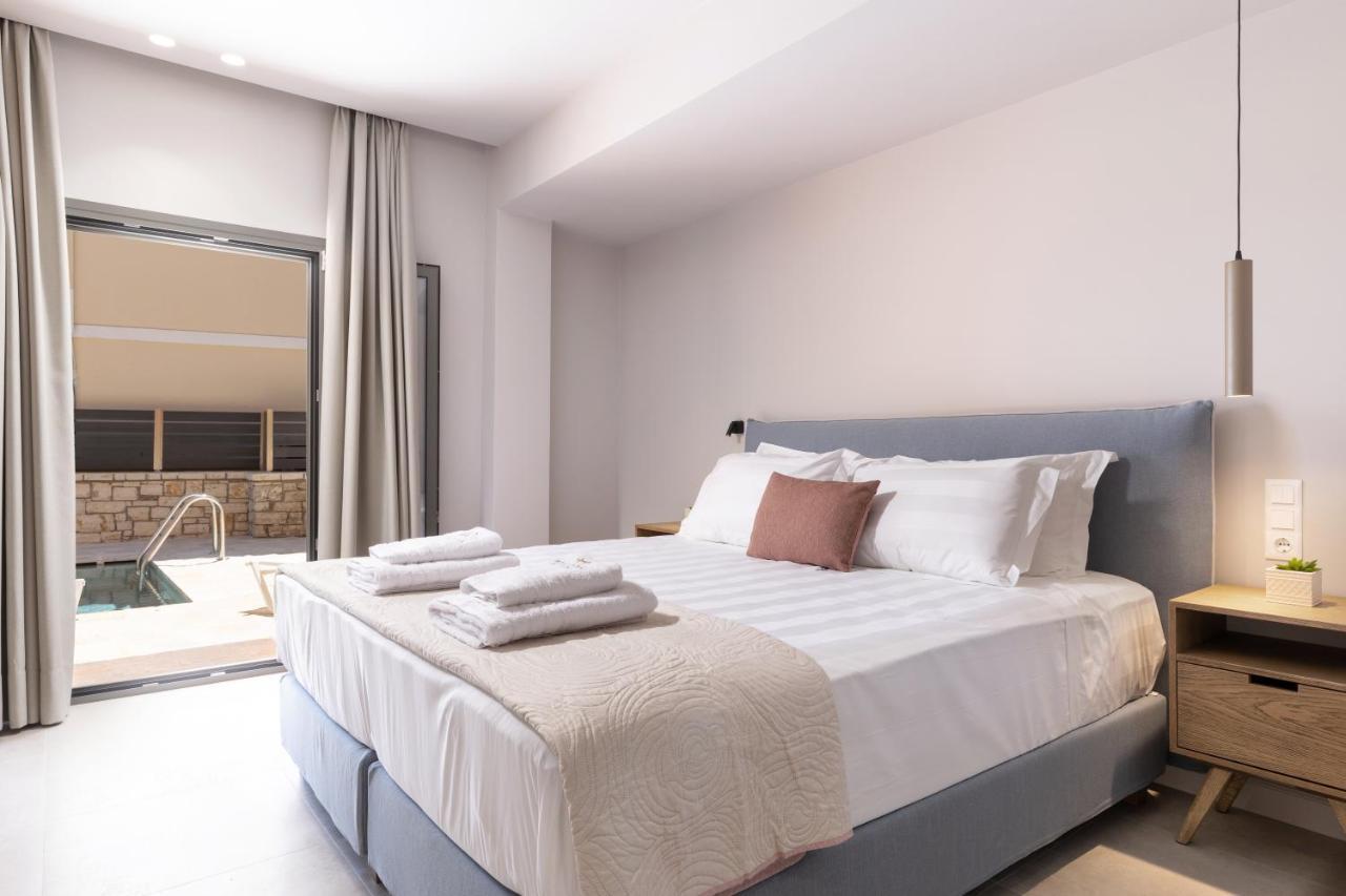 Onore Luxury Suites Kato Korakiana Luaran gambar