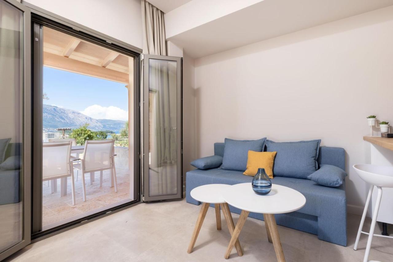 Onore Luxury Suites Kato Korakiana Luaran gambar