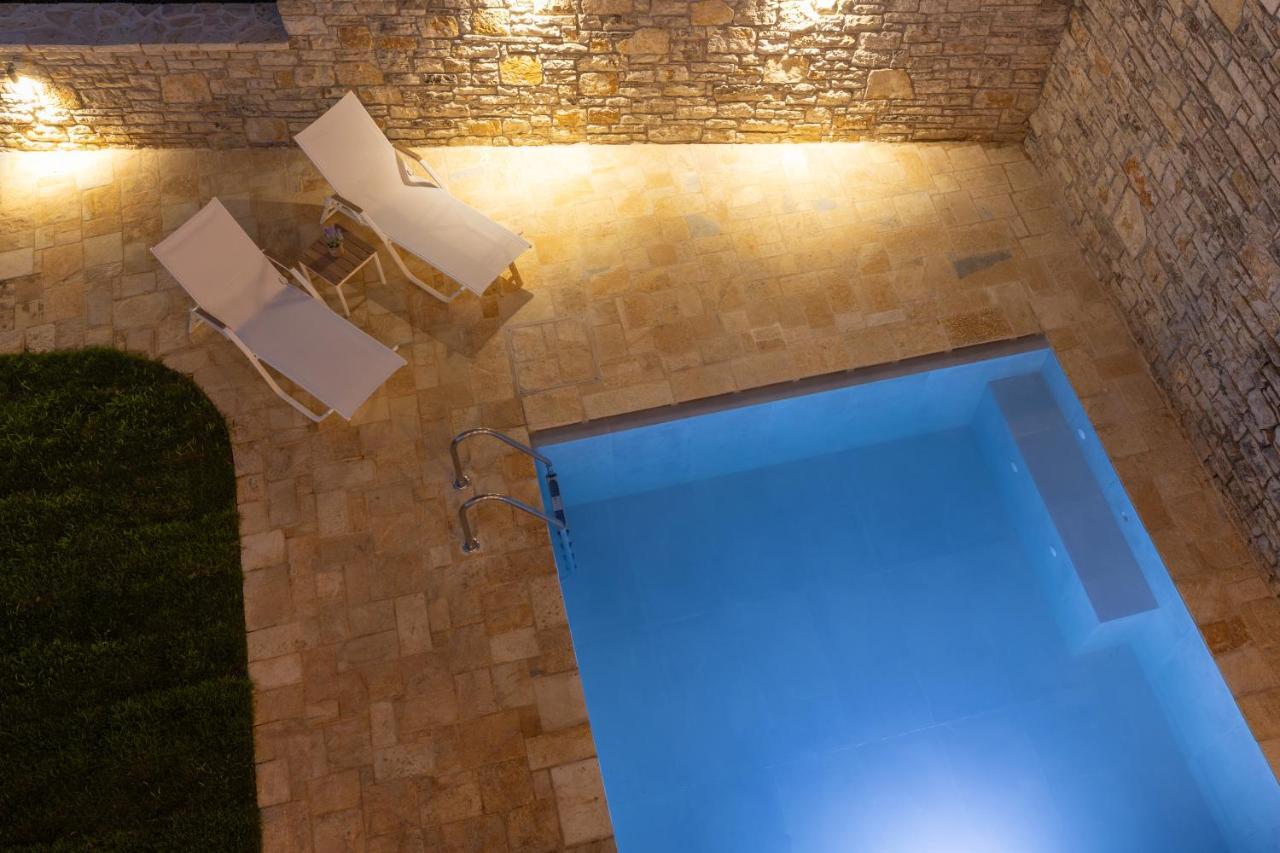 Onore Luxury Suites Kato Korakiana Luaran gambar